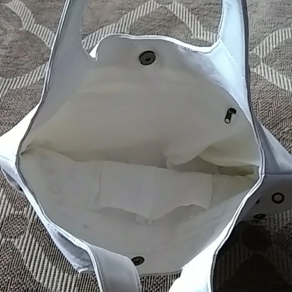 Cute white bag - Picture 3 of 5